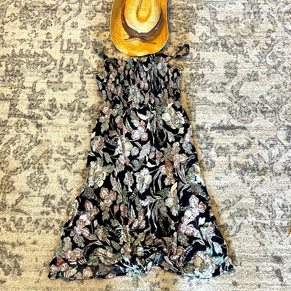 Old Navy Black and Green Sundress Size M Petite